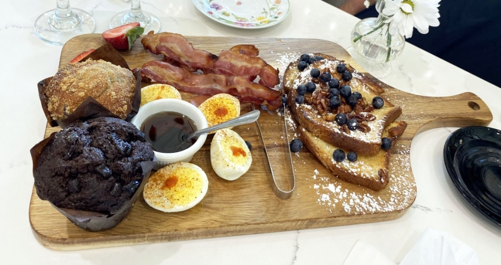 Lone Star Food Tours feature Dallasarea restaurants, retail, art, more