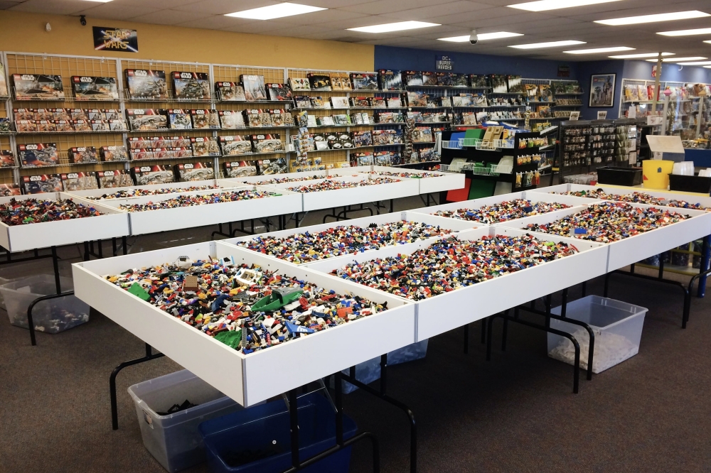 Lego enthusiasts haven Bricks & Minifigs expands to Richmond