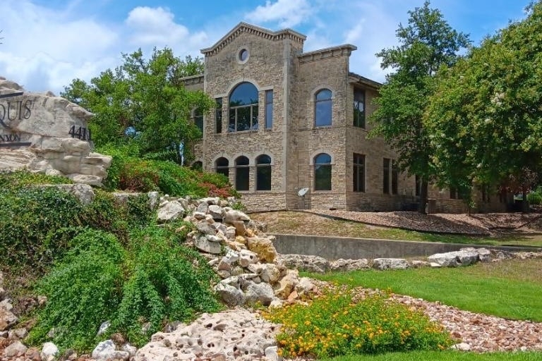 RE/MAX Properties brings real estate expertise to Northwest Austin