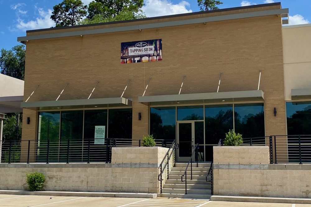 The Brass Tap Craft Beer Bar projecting early November opening in