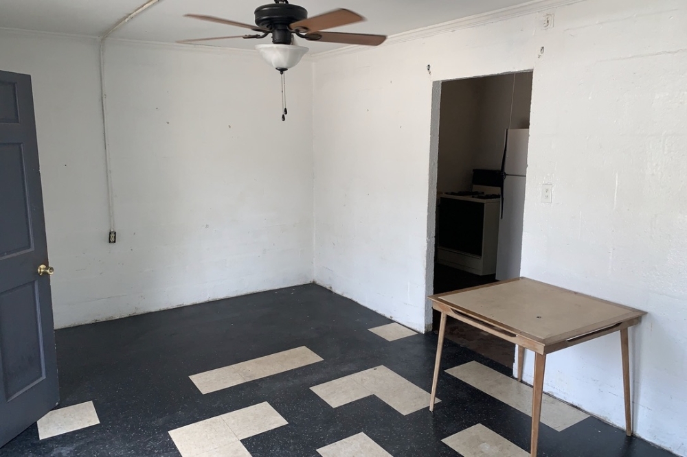 New owner gives Vista View Apartments in Alvin a makeover Community