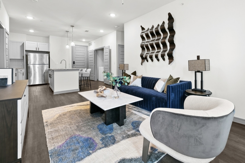 Northpark Landing offering apartment leasing in north Fort Worth