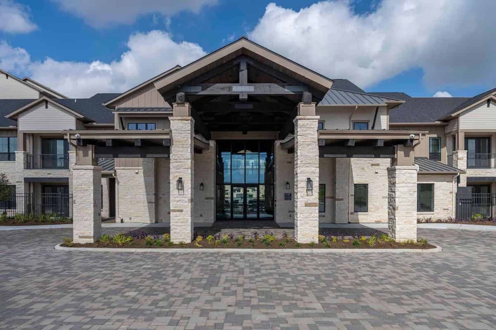 55plus community Cadence Creek at Towne Lake celebrates grand opening