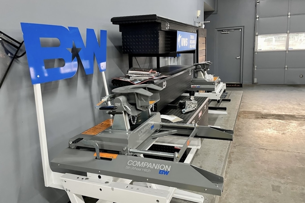 Discount Hitch & Truck Accessories offers services in Plano Community