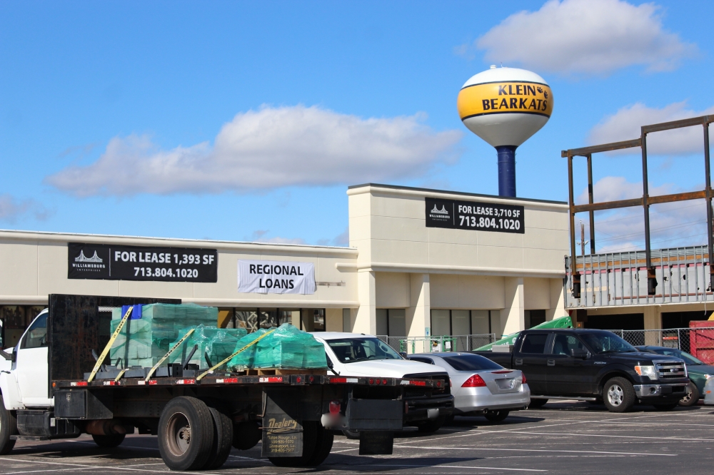 Regional Finance reopens in Klein Square shopping plaza Community Impact