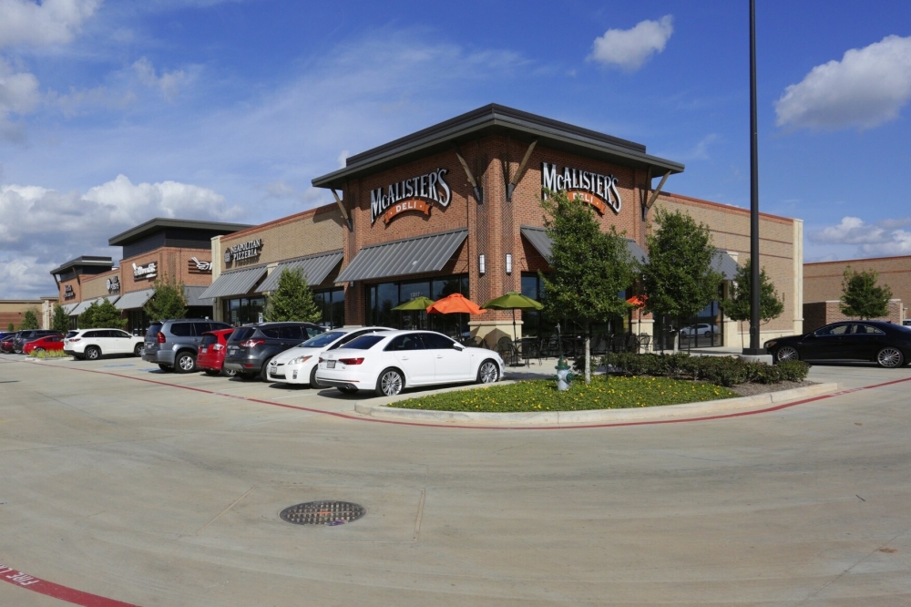 Several businesses expected to open in the University Commons Shopping