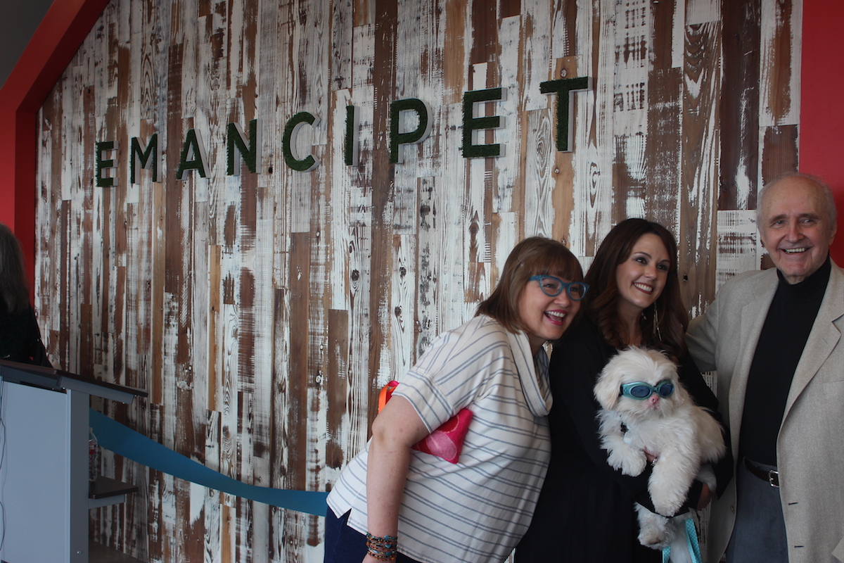 PHOTOS Elected officials, dogs celebrate North's Austin's new low