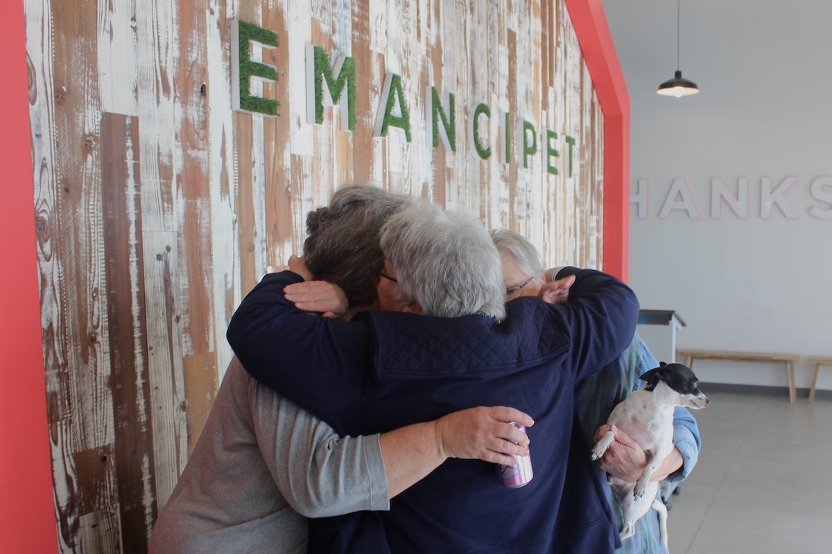 PHOTOS Elected officials, dogs celebrate North's Austin's new low