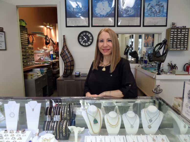 Cutler Bay Jewelers celebrates 25 years Cutler Bay Community News