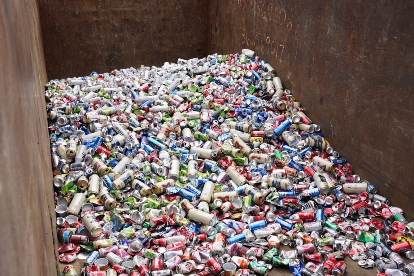 Trade Your Aluminum Cans for Cash Community Recycling