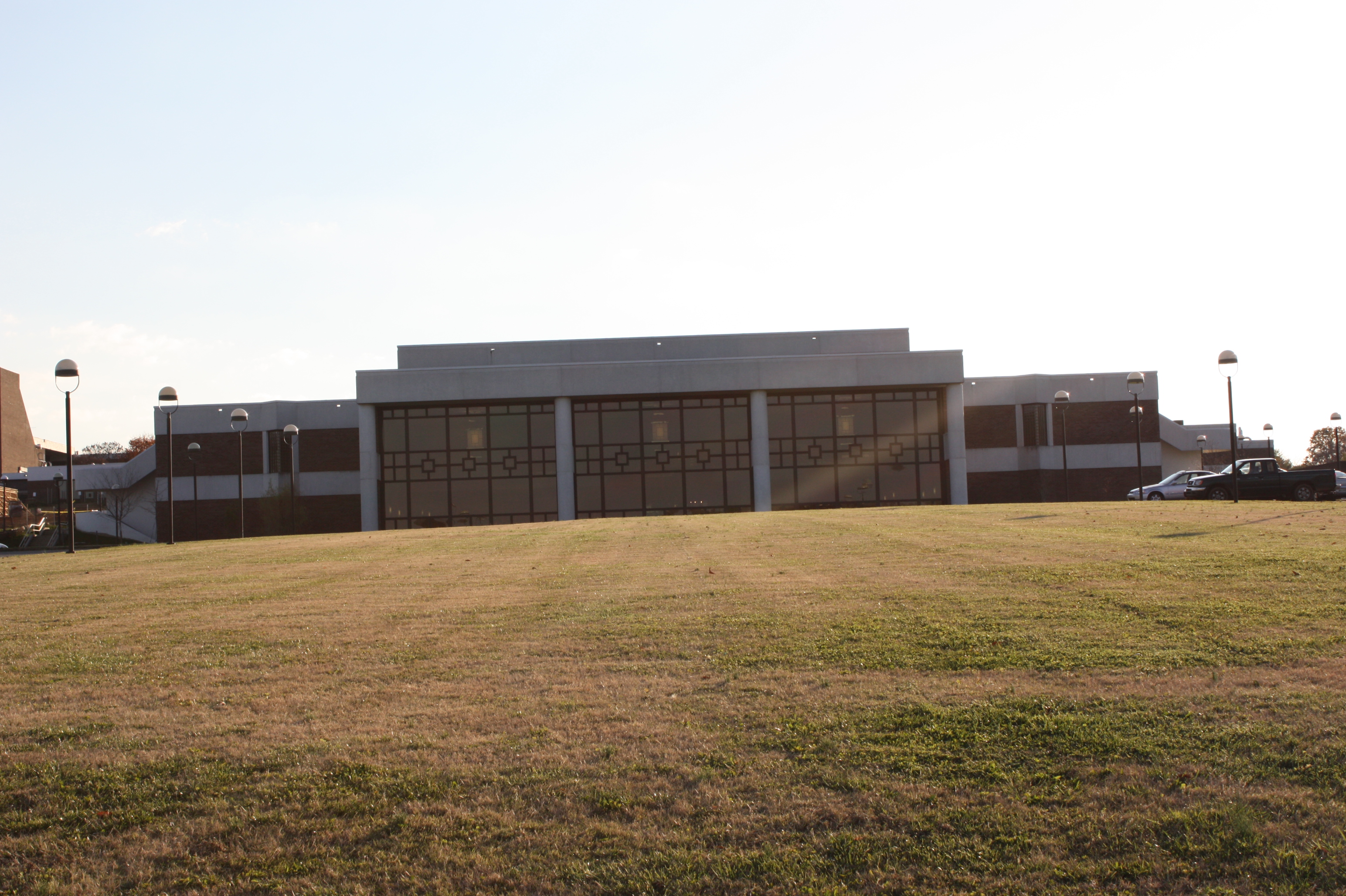 Walters State Community College, R. Jack Fishman Library