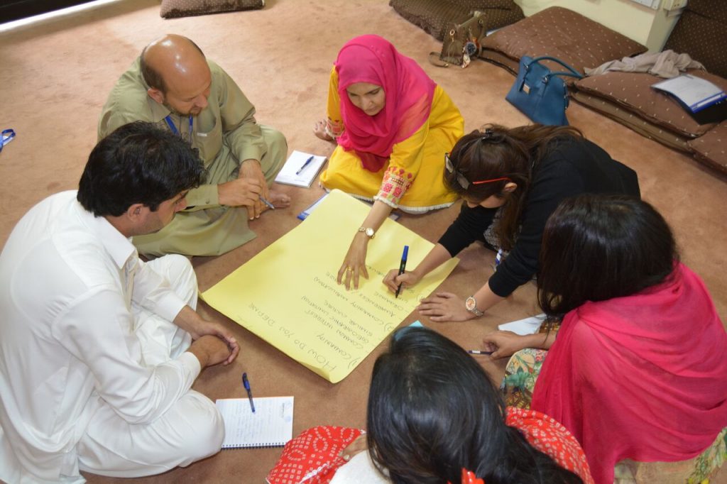 Sharing best practices to improve social mobilization in humanitarian