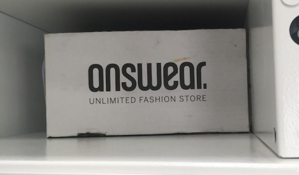 Find Your Fashion Fix at ANSWEAR Ukraine A Guide to the Best Branded Clothing Online Store