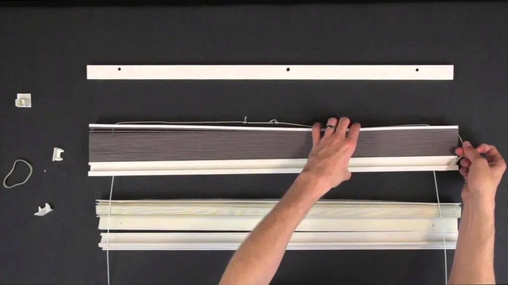 How to Adjust DayNight Shades in RV (StepbyStep Guide) Commutter