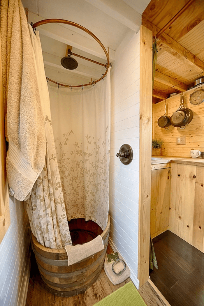 15 DIY RV Shower Remodeling Ideas In the World Commutter