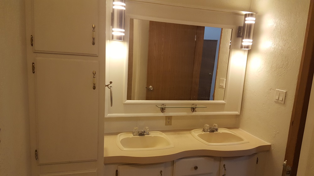 LARGE DOUBLEWIDE IN DOWNTOWN BOULDER • Colorado Mobile Homes