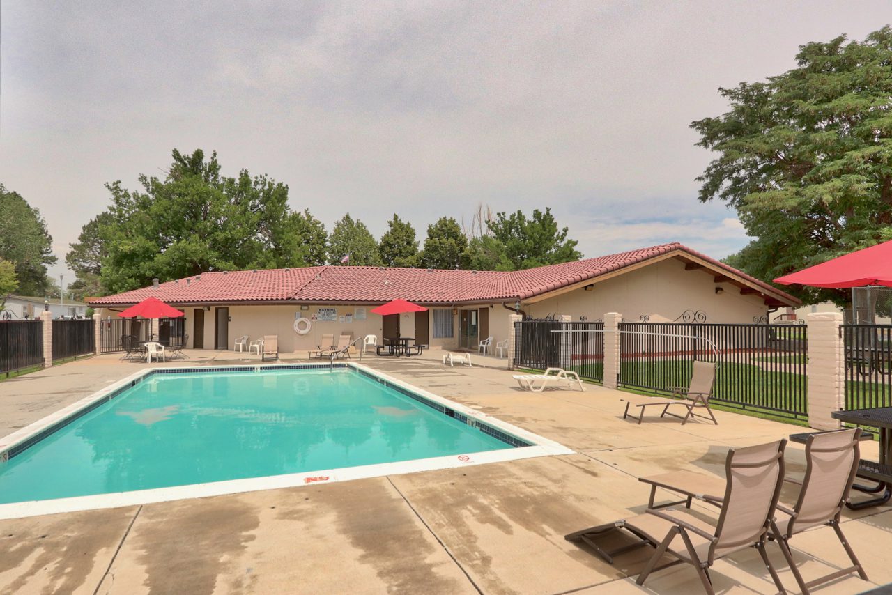 Large, Remodeled Singlewide in Westminster, CO • Colorado Mobile Homes