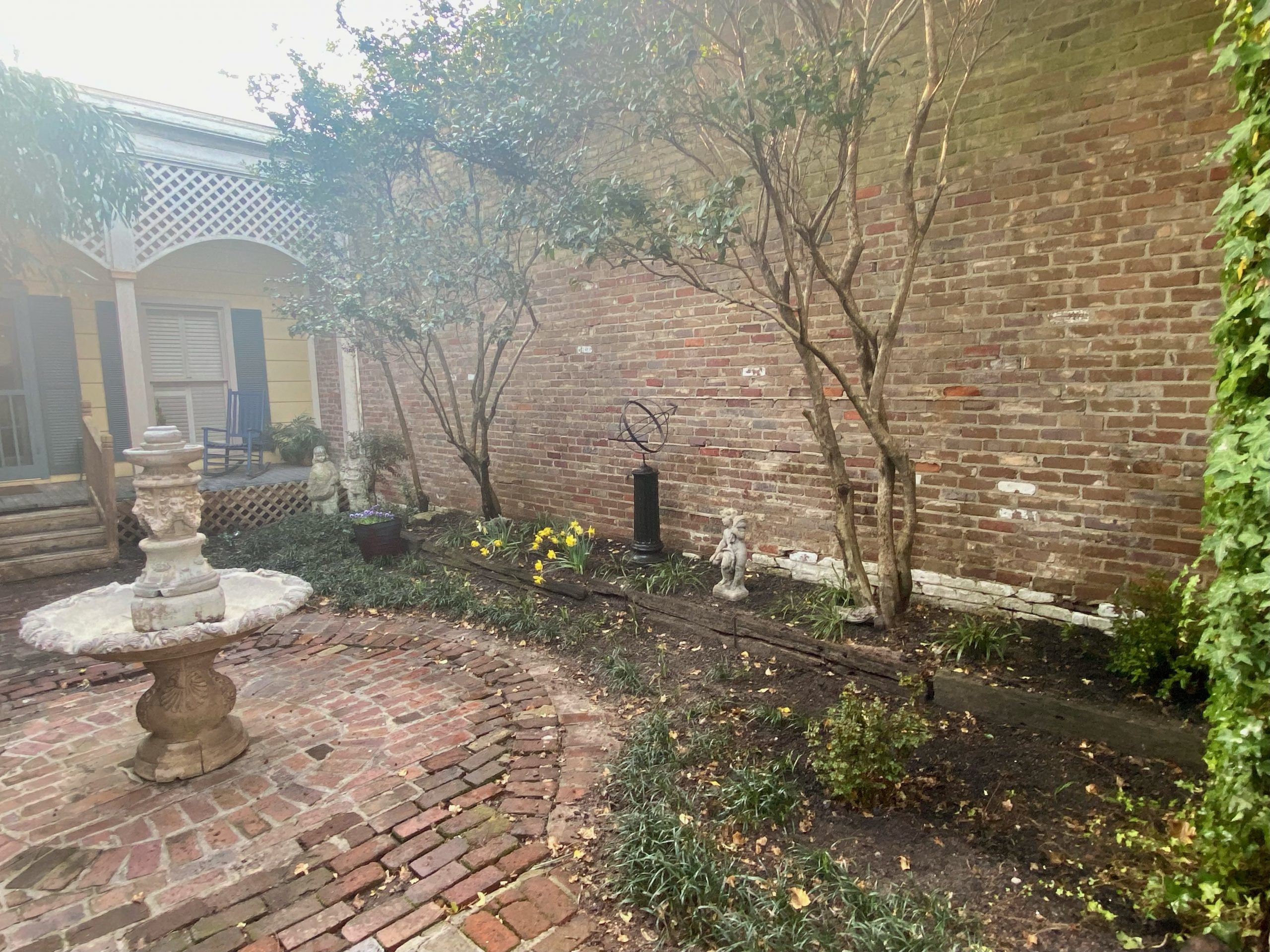 Ready For Spring Como Guest House & Courtyard Como, MS