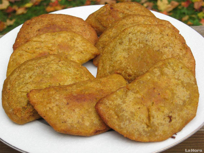 Cómo hacer empanadas de plátano verde ¿Cómo lo puedo hacer?