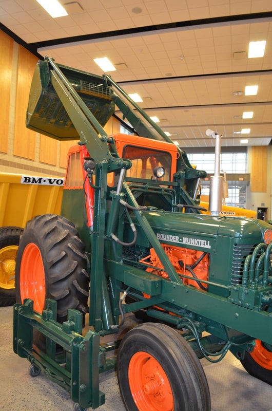 Editor at Large Visiting Volvo Construction Equipment in Pennsylvania