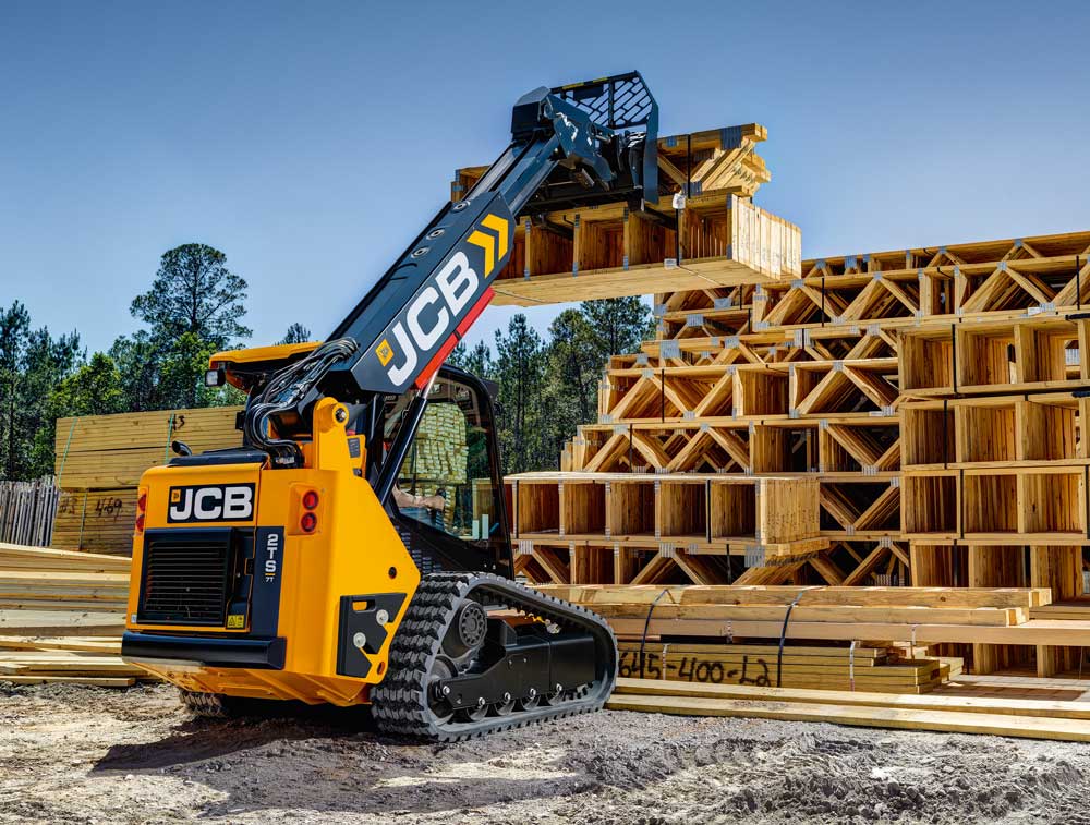 JCB Adds New Telescopic Compact Track Loader to Teleskid Range