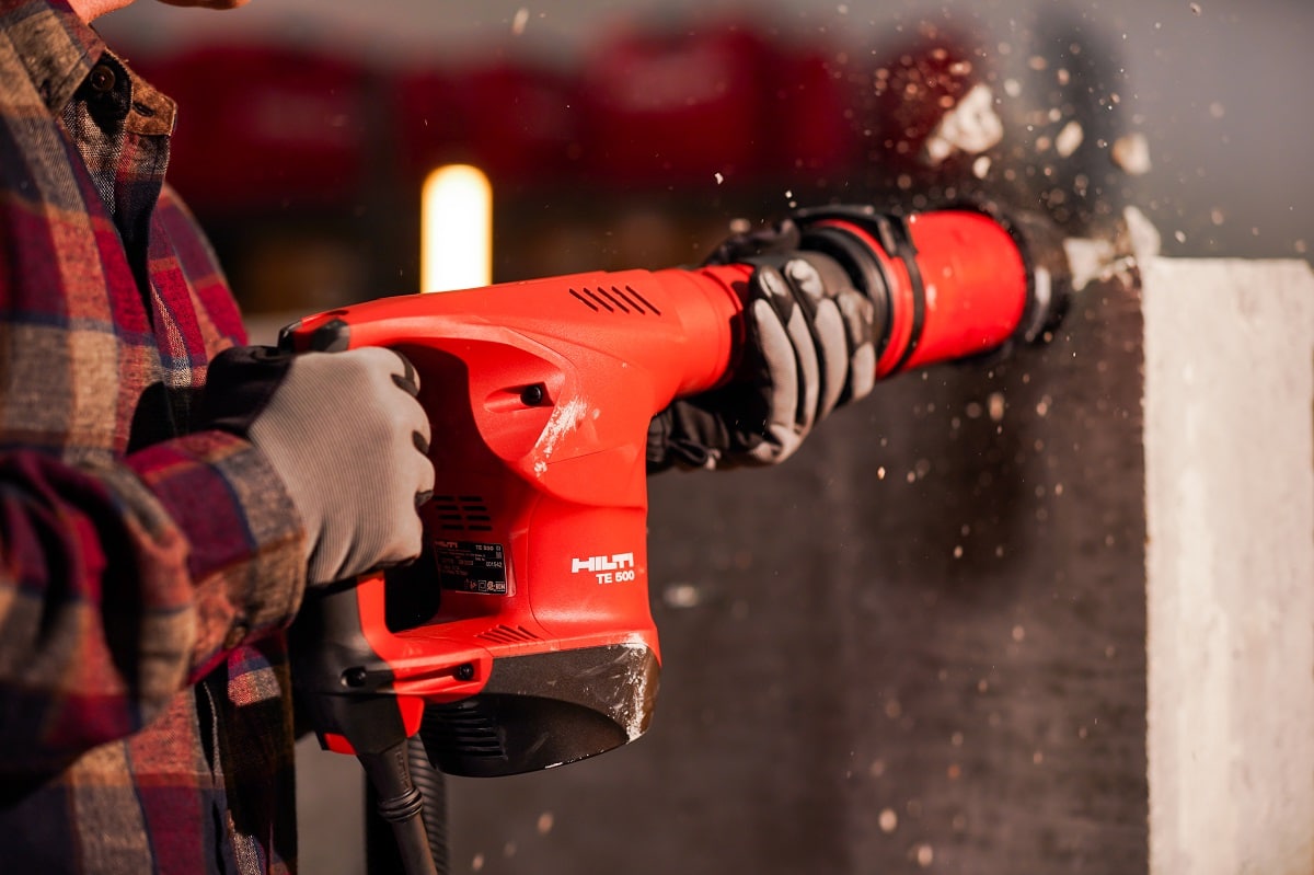 Learn More About Hilti's TE 70ATC/AVR SDSMax Combination Hammer Drill and TE 500 SDSMax