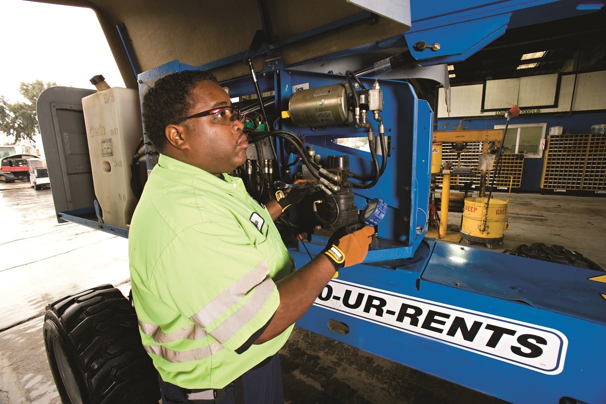 Tips to Keep Equipment Running in Cold Weather from United Rentals