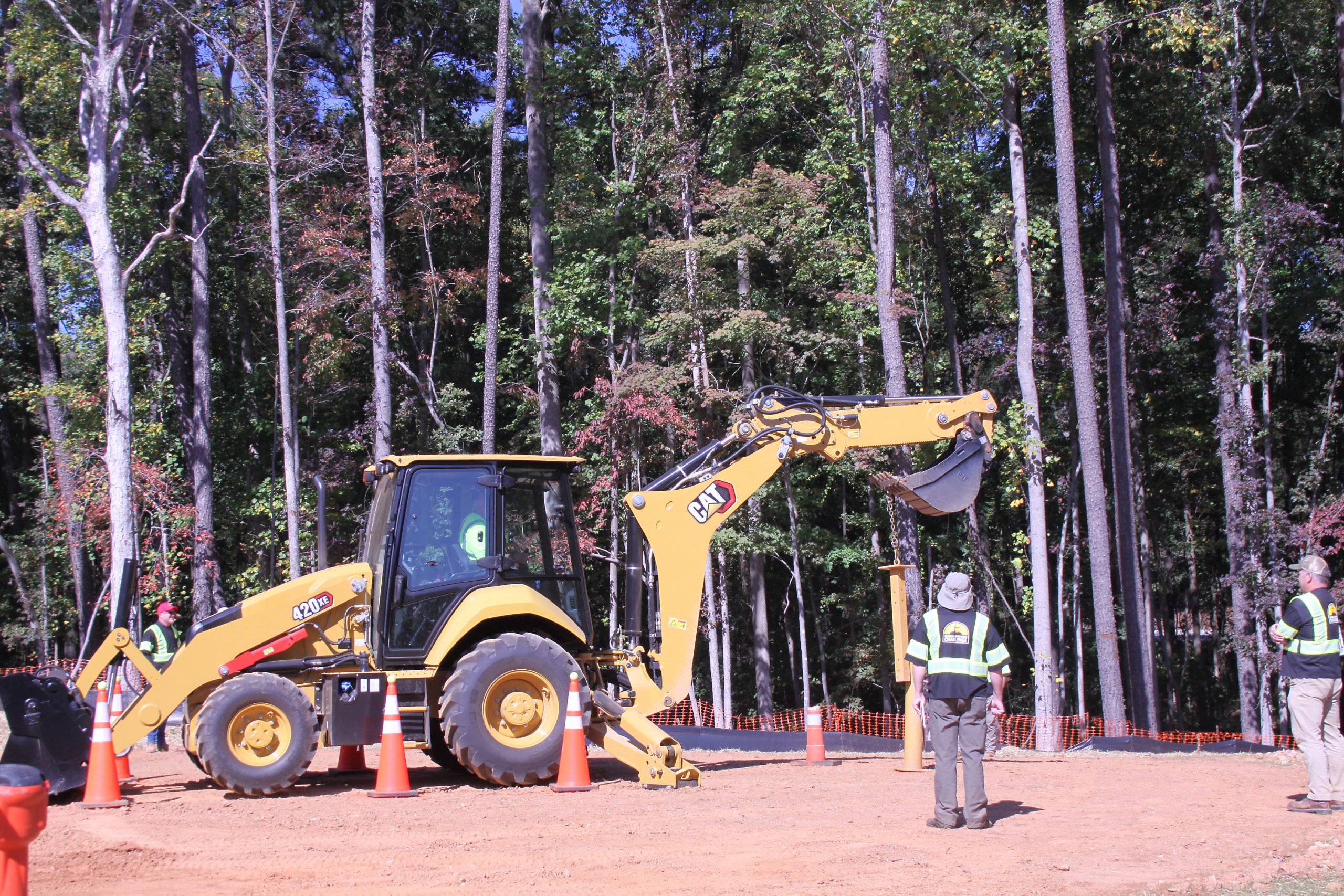 Schiedeck, Ferris Emerge as Cat Global Operator Challenge Regional