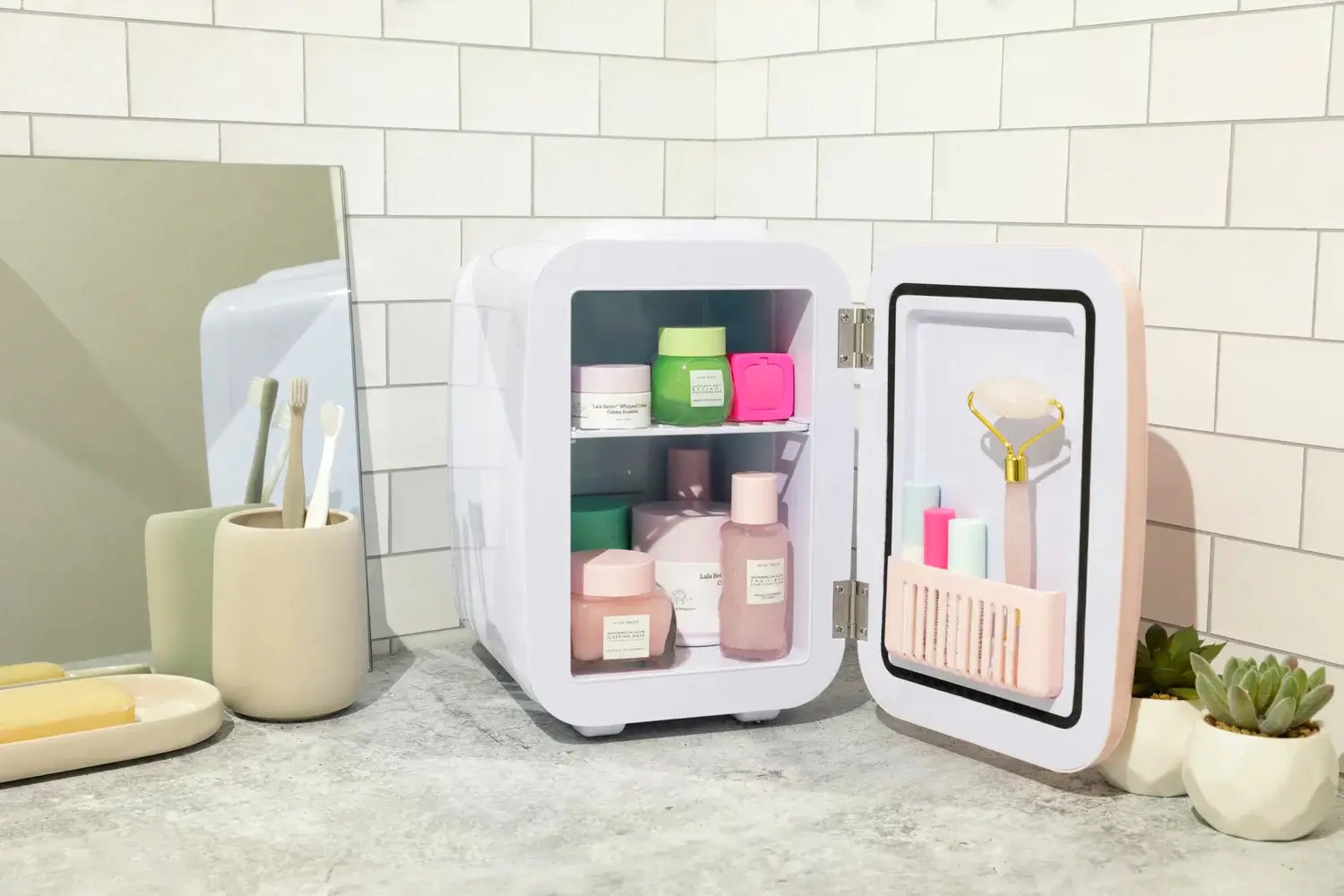 The Top 5 Best Compact Mini Fridge Coolers For Cosmetics