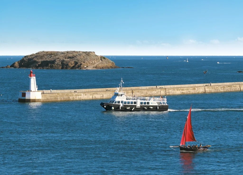 SaintMalo Compagnie Corsaire découvrez la côte depuis la mer