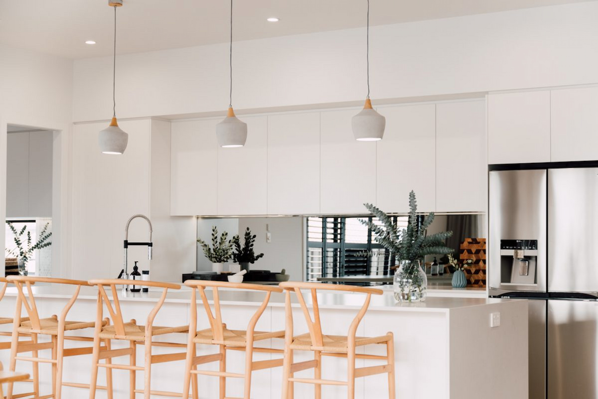 Kitchen Counter Seating Bar Stools vs. Dining Chairs Compare Factory