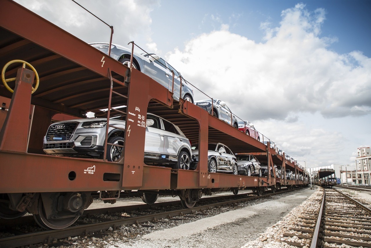 Best Auto Transport By Train 2023 Full Guide Compare Rates