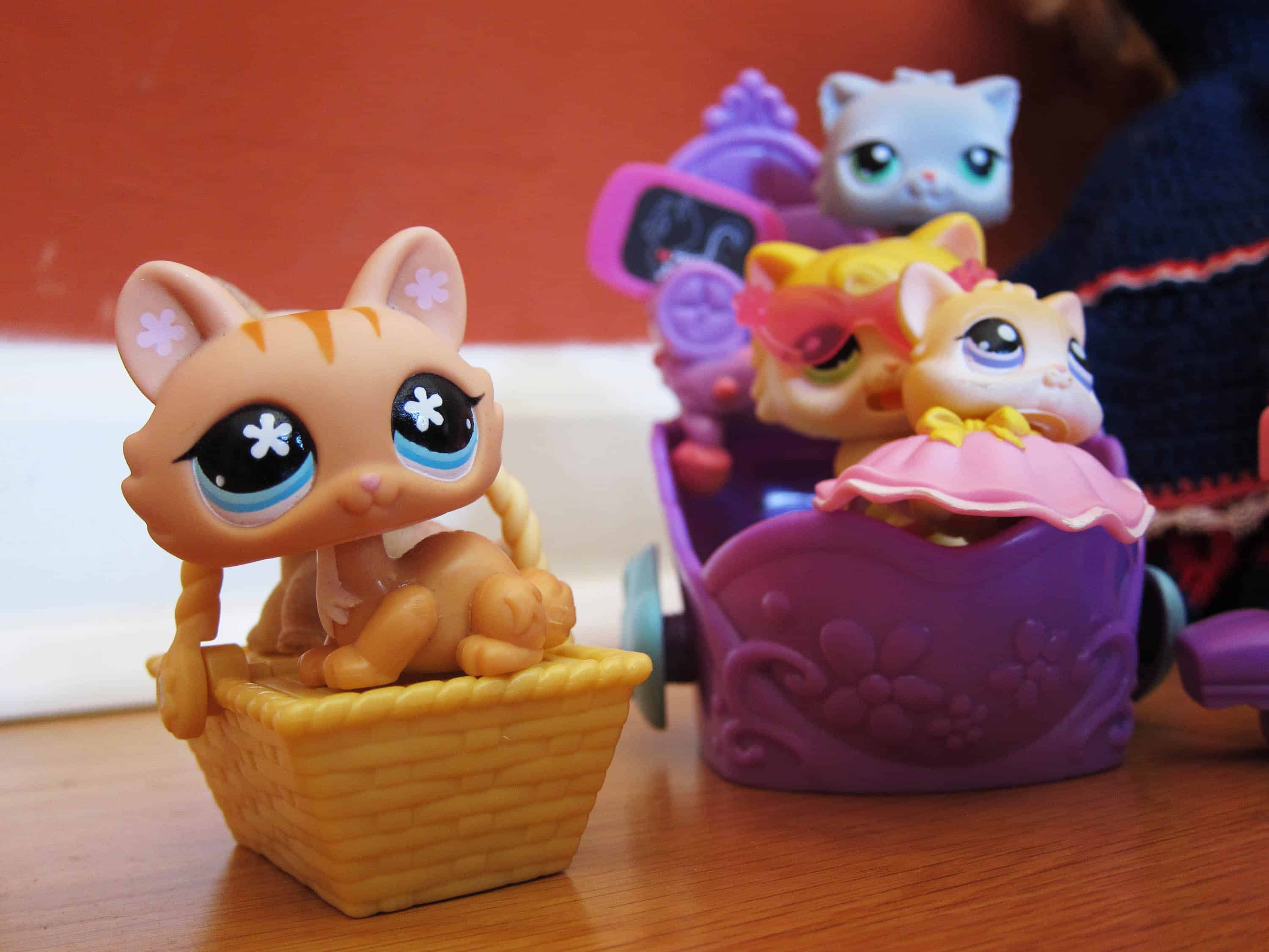 Top 5 Tips For Storing Old Toys ComparingStorage