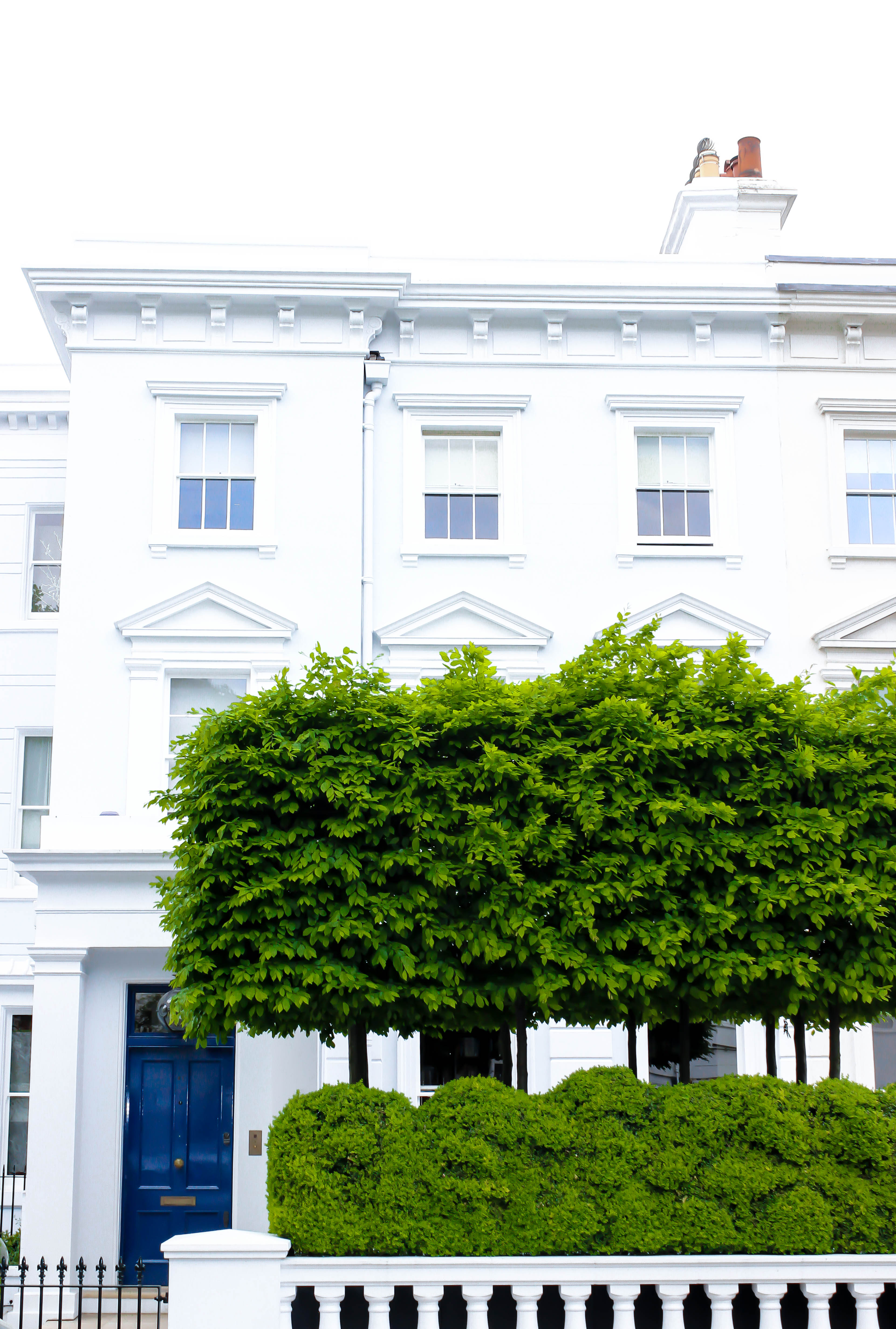 Notting Hill Guide London's Most Charming Area Compass + Twine