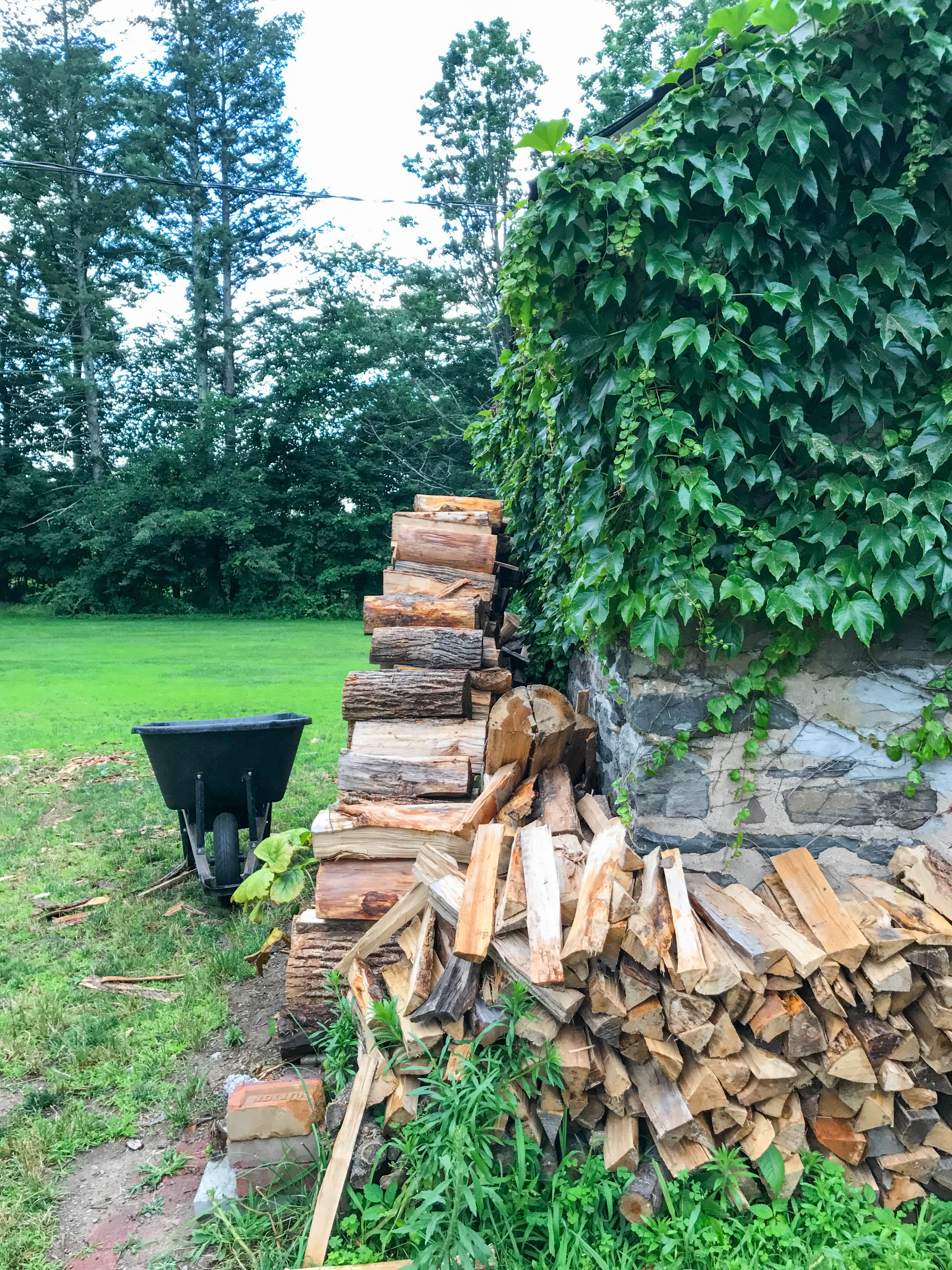 Hasbrouck House Stone Ridge, NY Compass + Twine