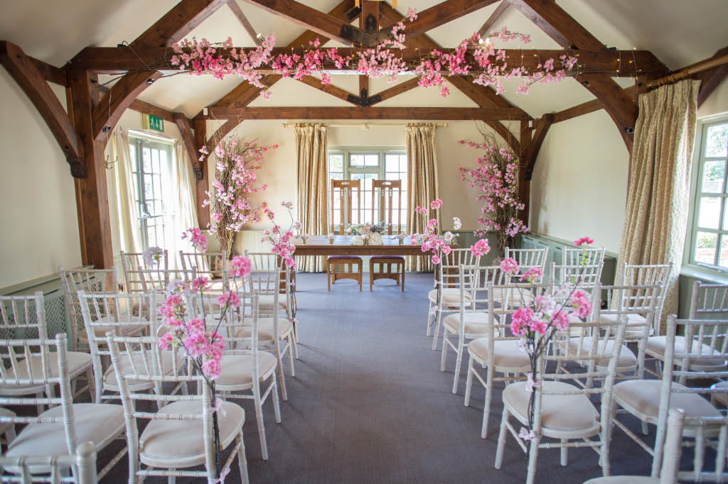 Galleries The Compasses at Pattiswick