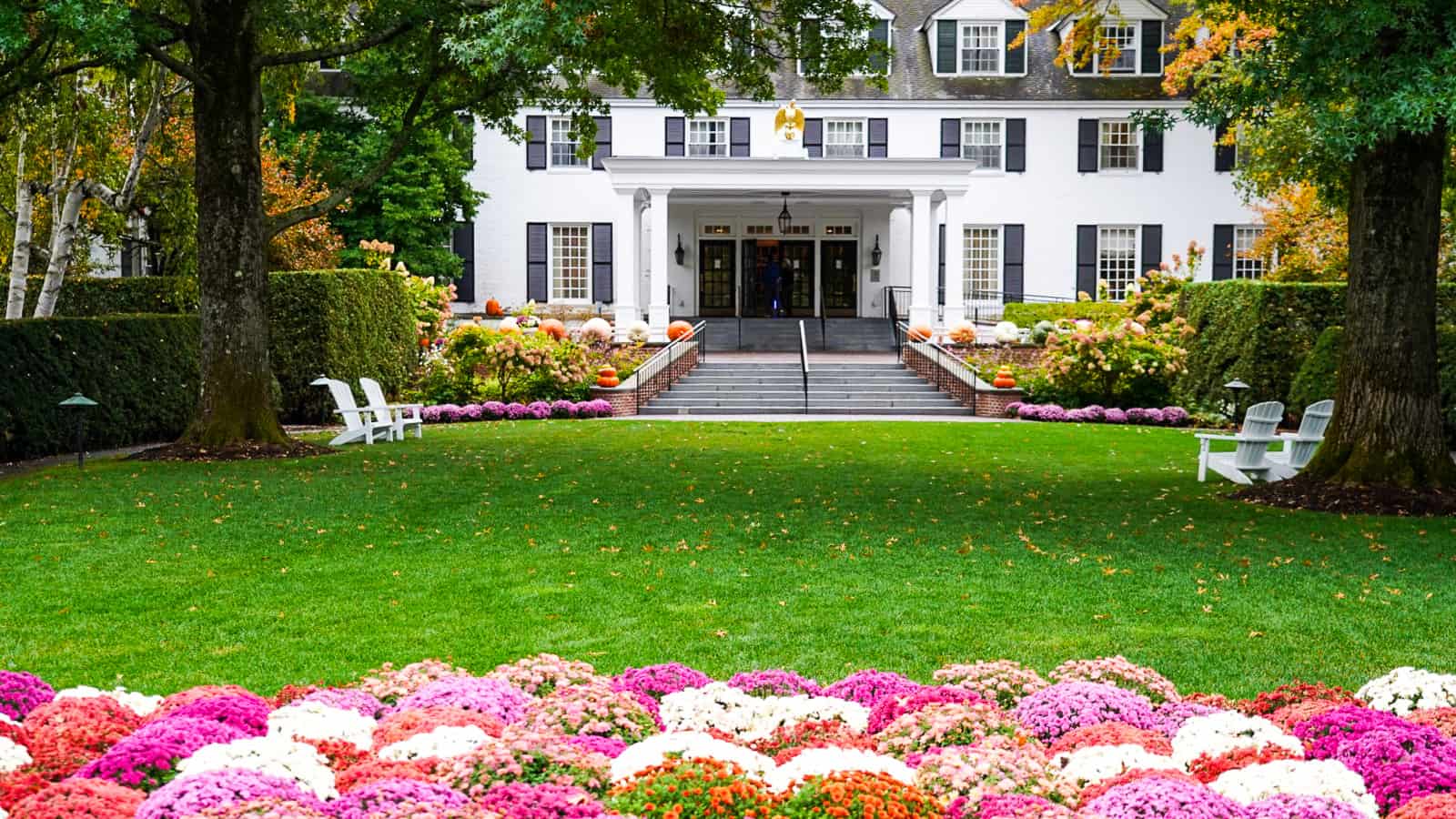 Luxury Hotel Review The Woodstock Inn Compass Roam