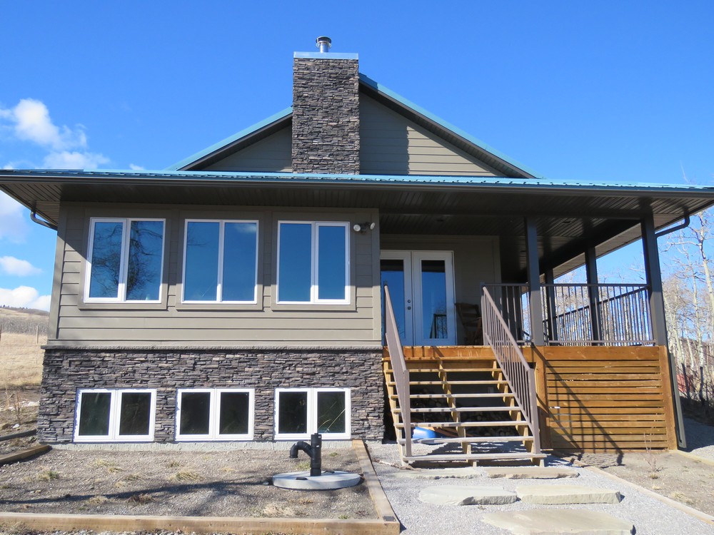 Complete Exteriors, Crowsnest Pass AB Residential