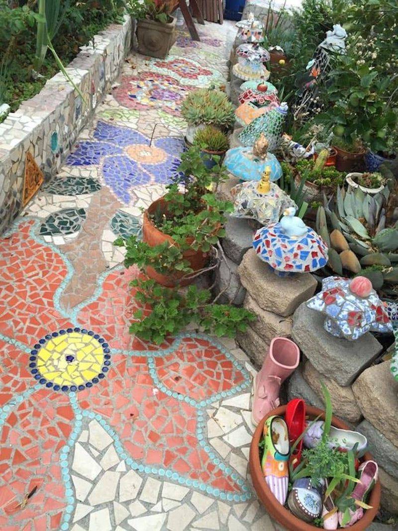 Mosaic Pathways