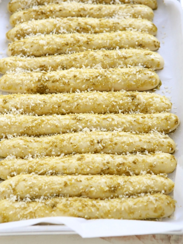 Pesto Parmesan Pull Apart Breadsticks Completely Delicious