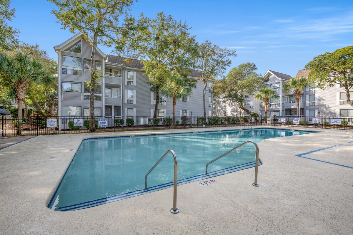 ARCADIAN DUNES Shore Drive 3rd Row and Back Elliott Beach Rentals