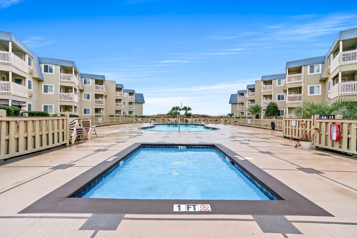 A Place at the Beach IV Shore Drive Oceanfront Vacation Condos