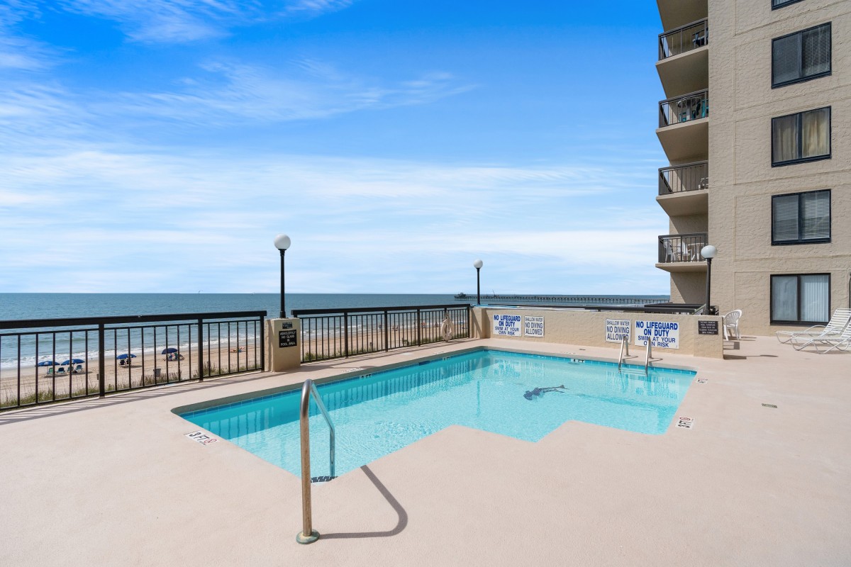 Buena Vista Cherry Grove Oceanfront Vacation Condos Elliott Beach
