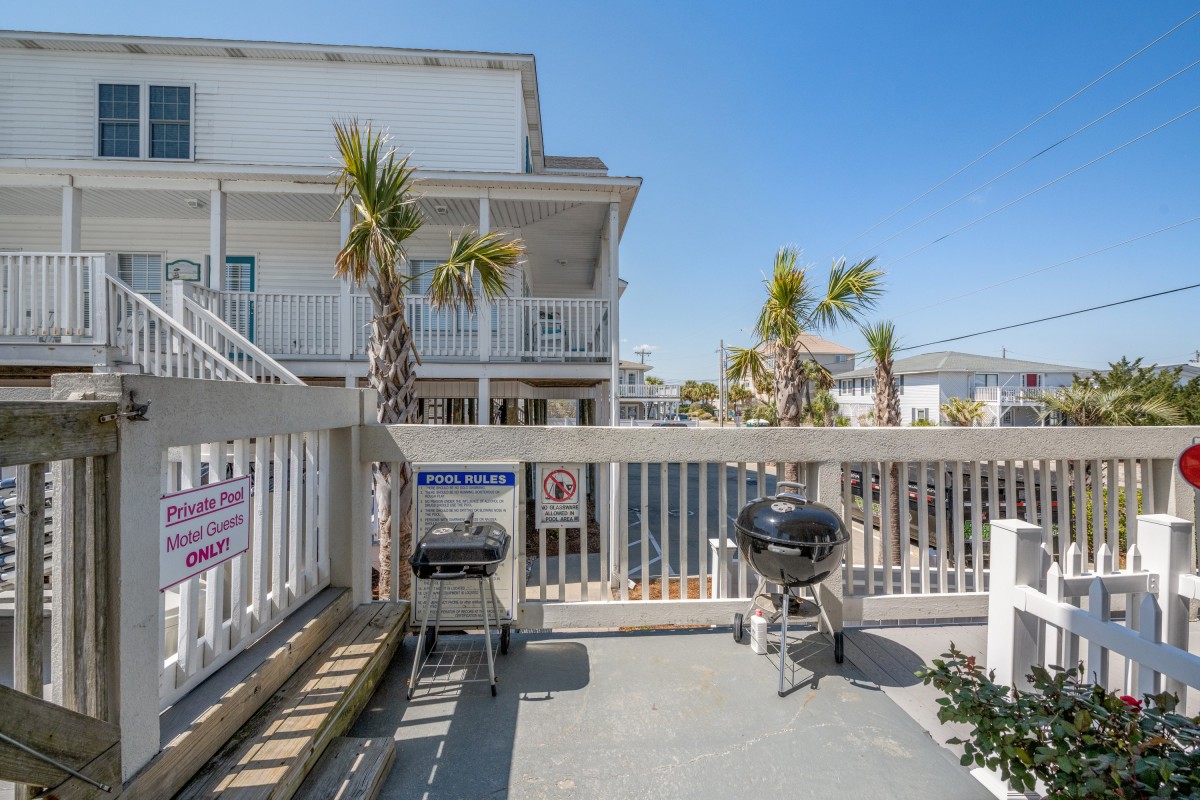 CAROLINA BLUE Cherry Grove 2nd Row Elliott Beach Rentals