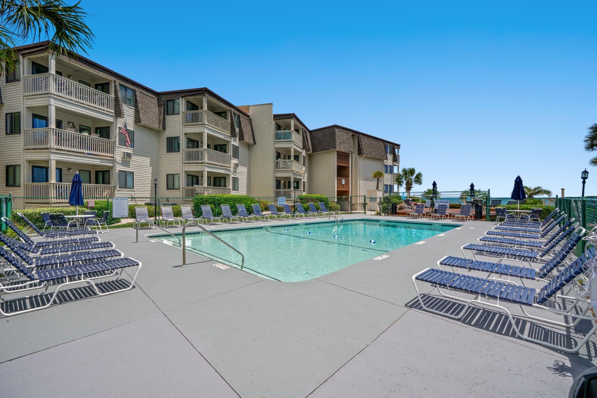 OCEAN FOREST VILLAS Myrtle Beach Ocean Front Elliott Beach Rentals