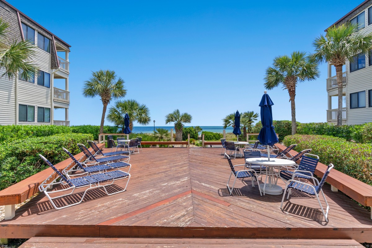 OCEAN FOREST VILLAS Myrtle Beach Ocean Front Elliott Beach Rentals