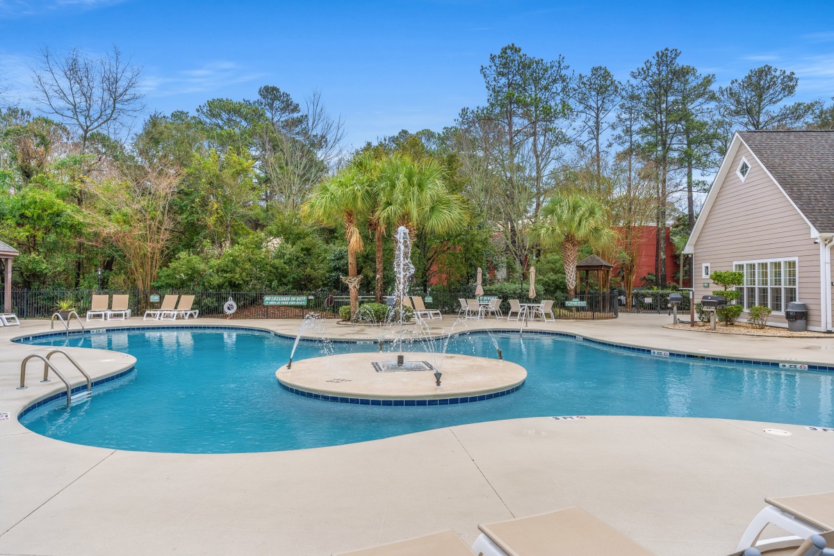 SAVANNAH SHORES Myrtle Beach 3rd Row and Back Elliott Beach Rentals