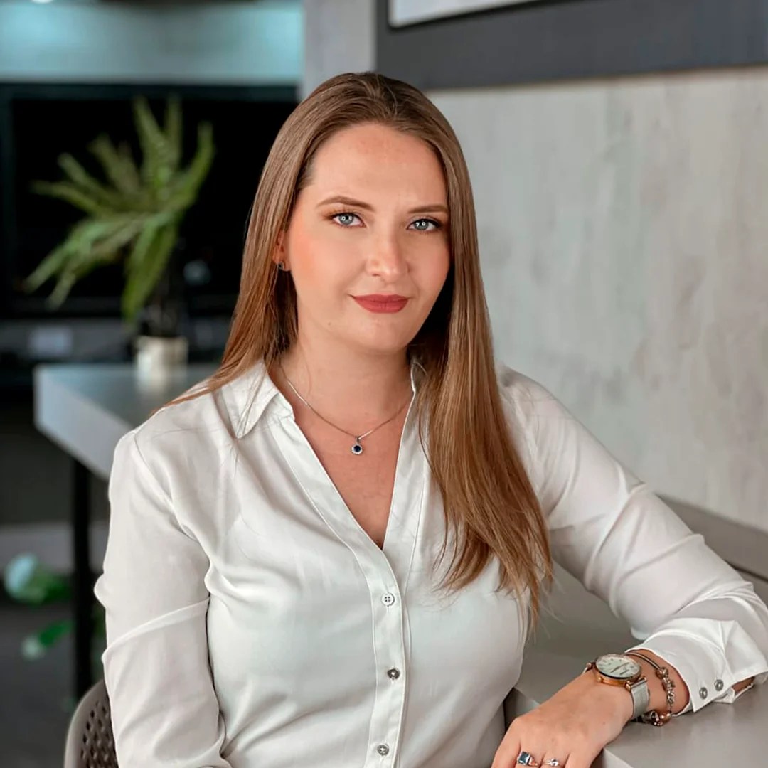 Kelli Kadanus Compol Brasil