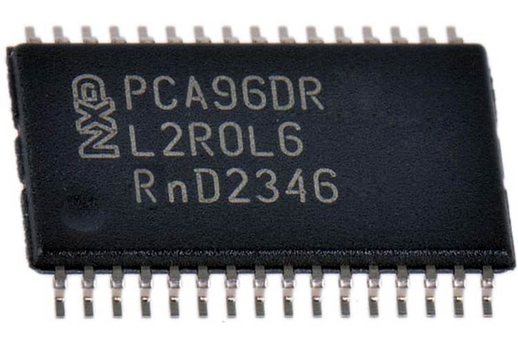 PCA9685 16-Channel, 12-bit PWM/Servo/LED Driver IC