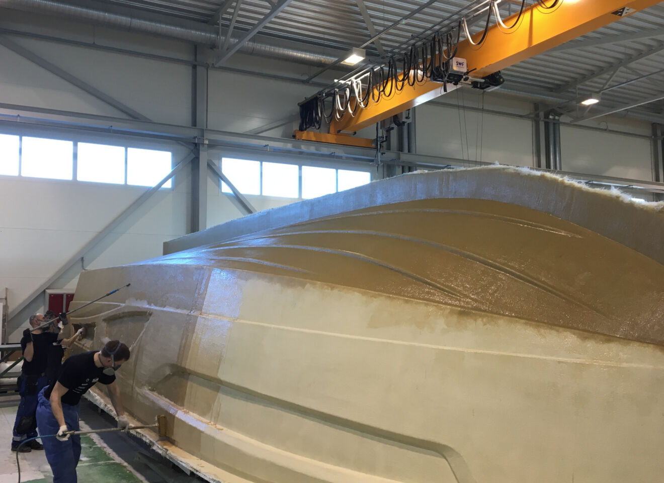 Hand lamination Composite plus